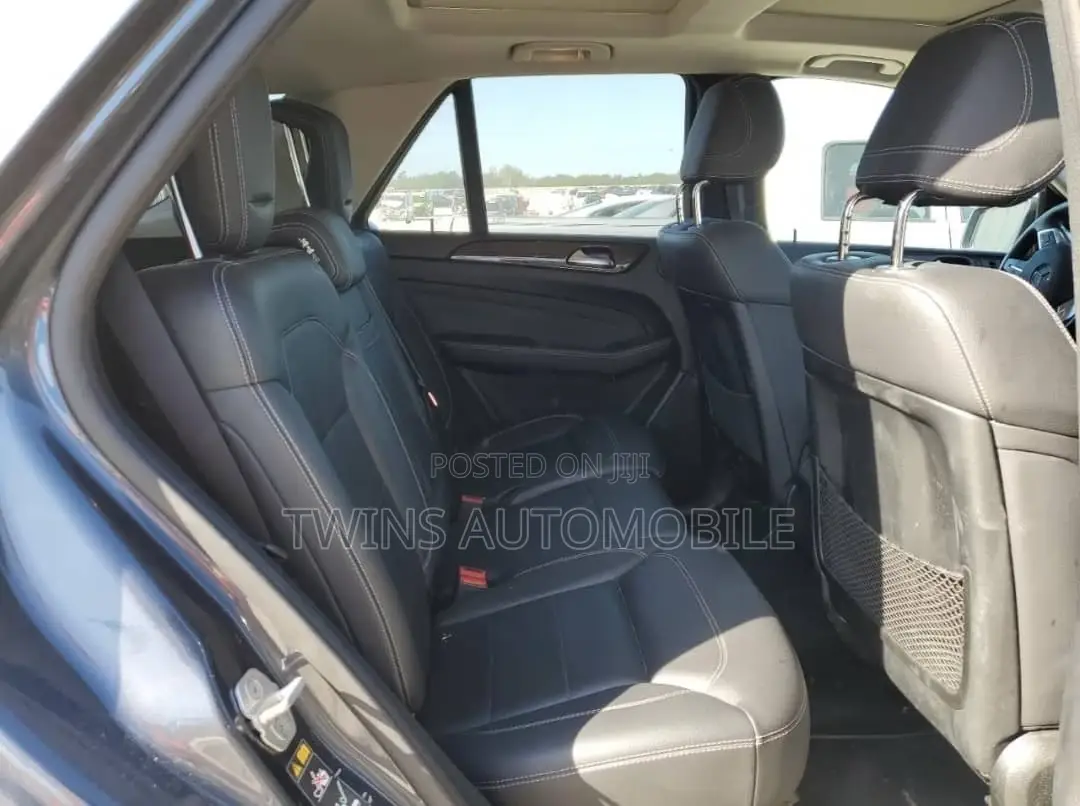 Mercedes-Benz M Class ML 350 4Matic 2012 Gray