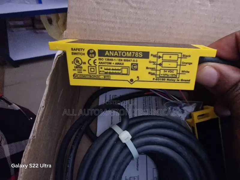 BTI Anatom 78S 12M Non - Contact Coded Safety Switch