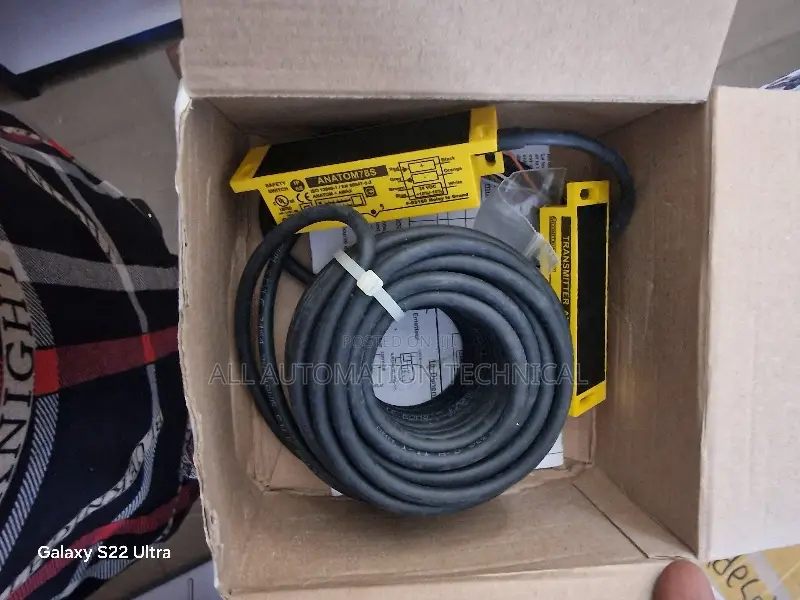 BTI Anatom 78S 12M Non - Contact Coded Safety Switch