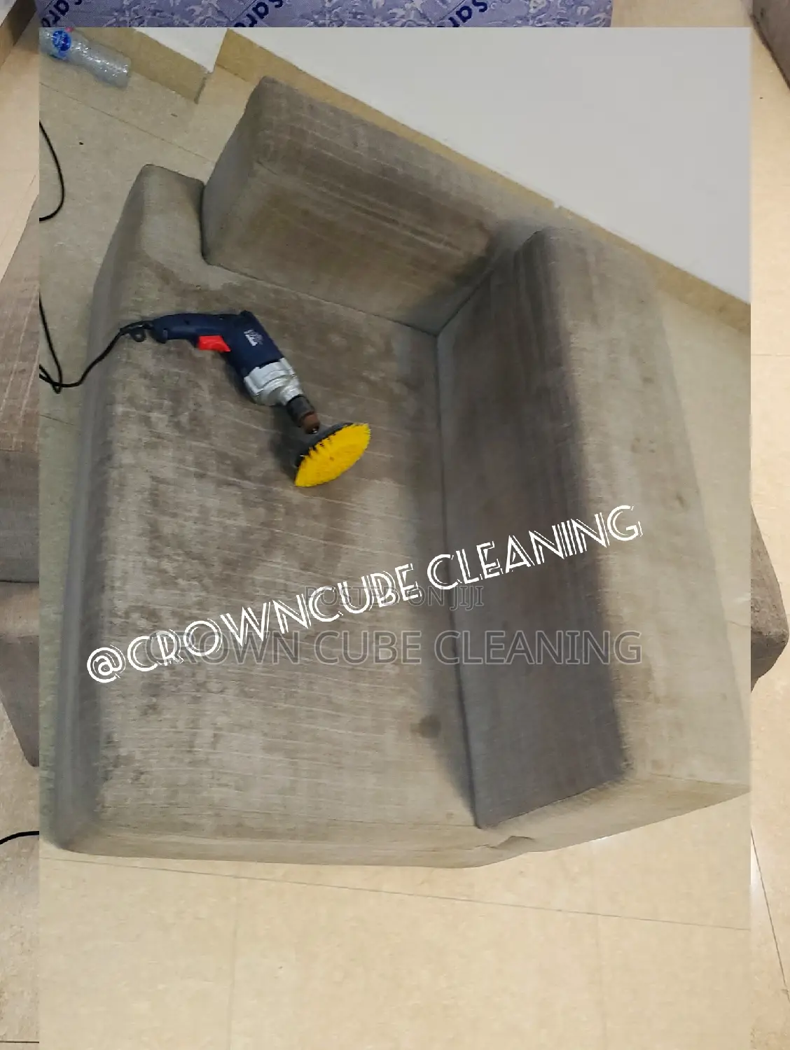 Chair Couch Cleaning Services and Upholstery