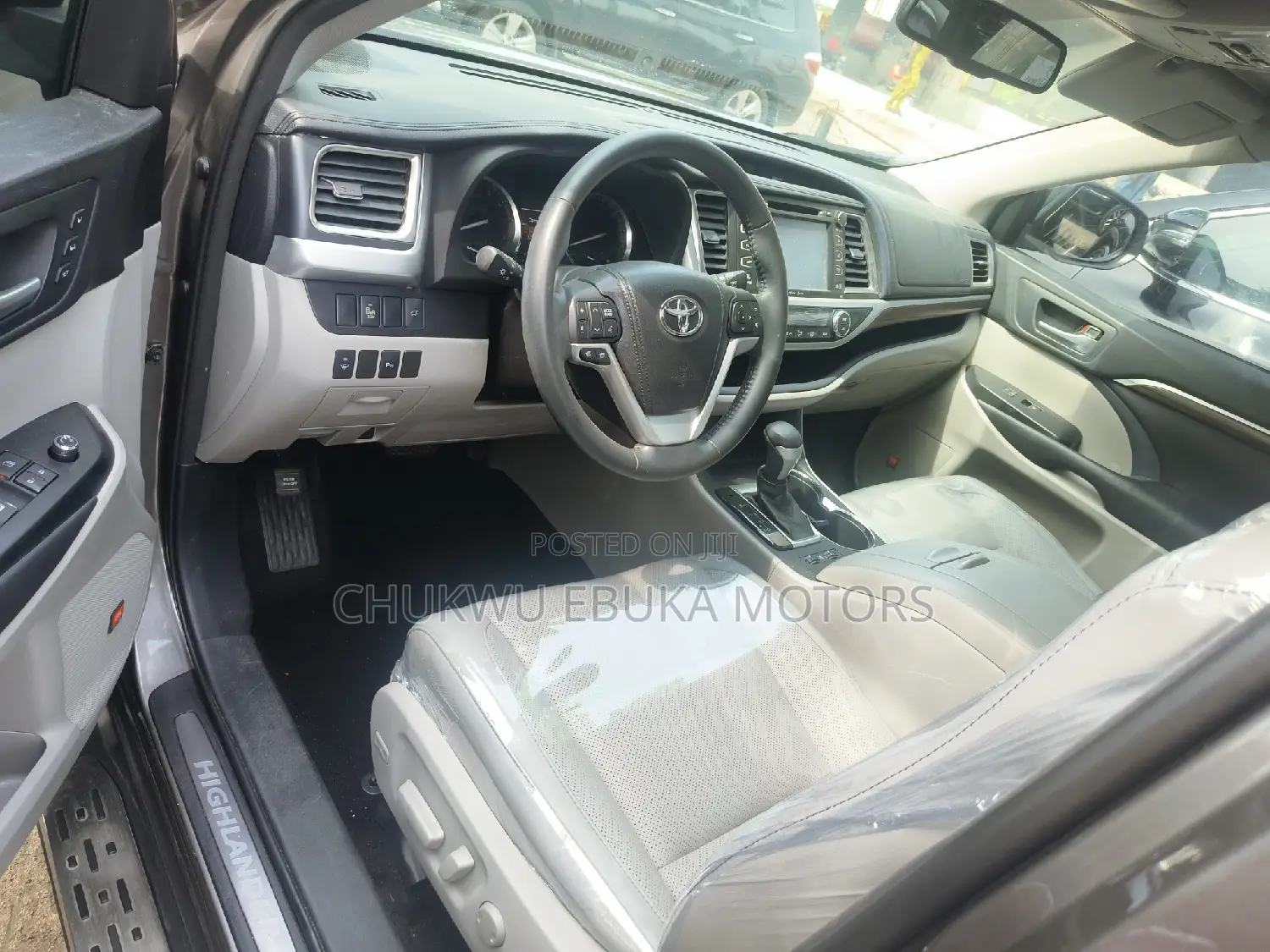 Toyota Highlander Limited Platinum 4x4 V6 (3.5L 6cyl 8A) 2017 Gray