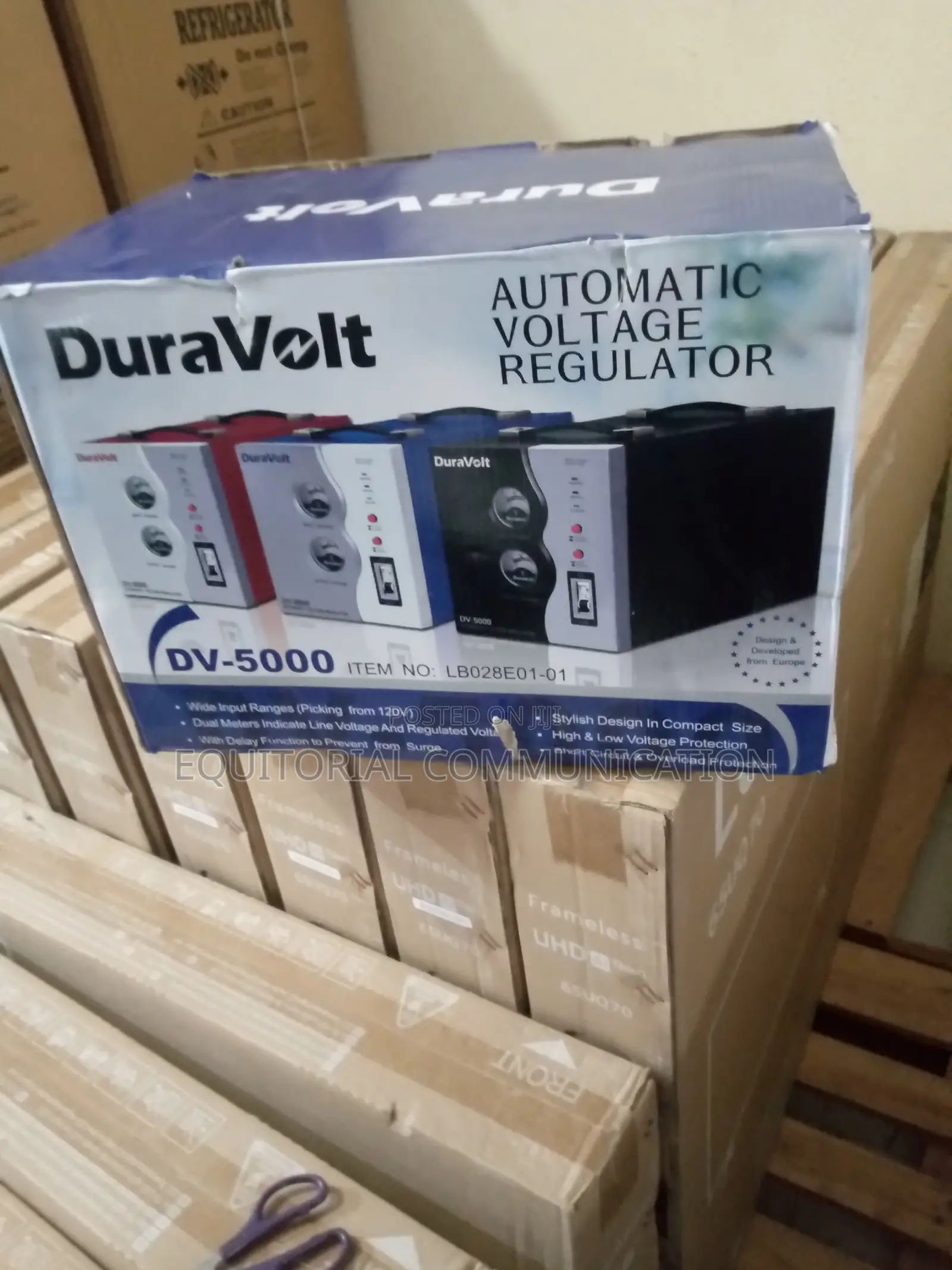 Duravolt 5000watt Stabilizer White and Blue 