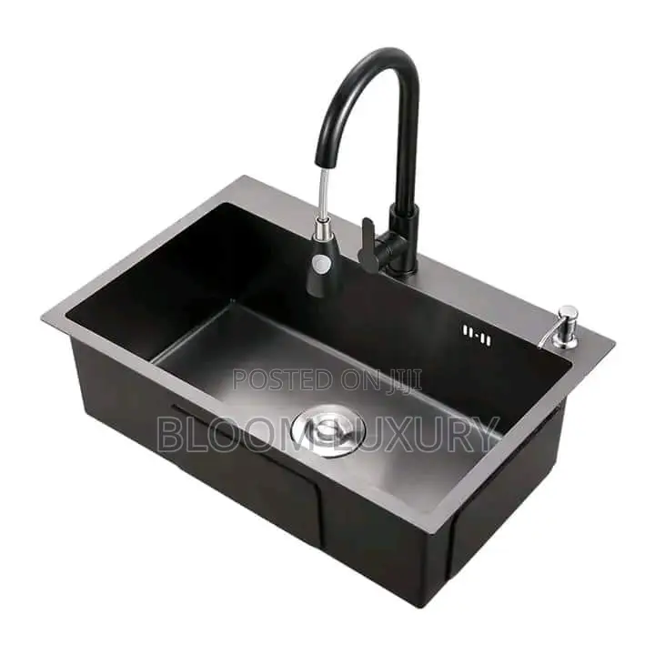 Matt Black Kitchen Sink and Pull Out Faucet