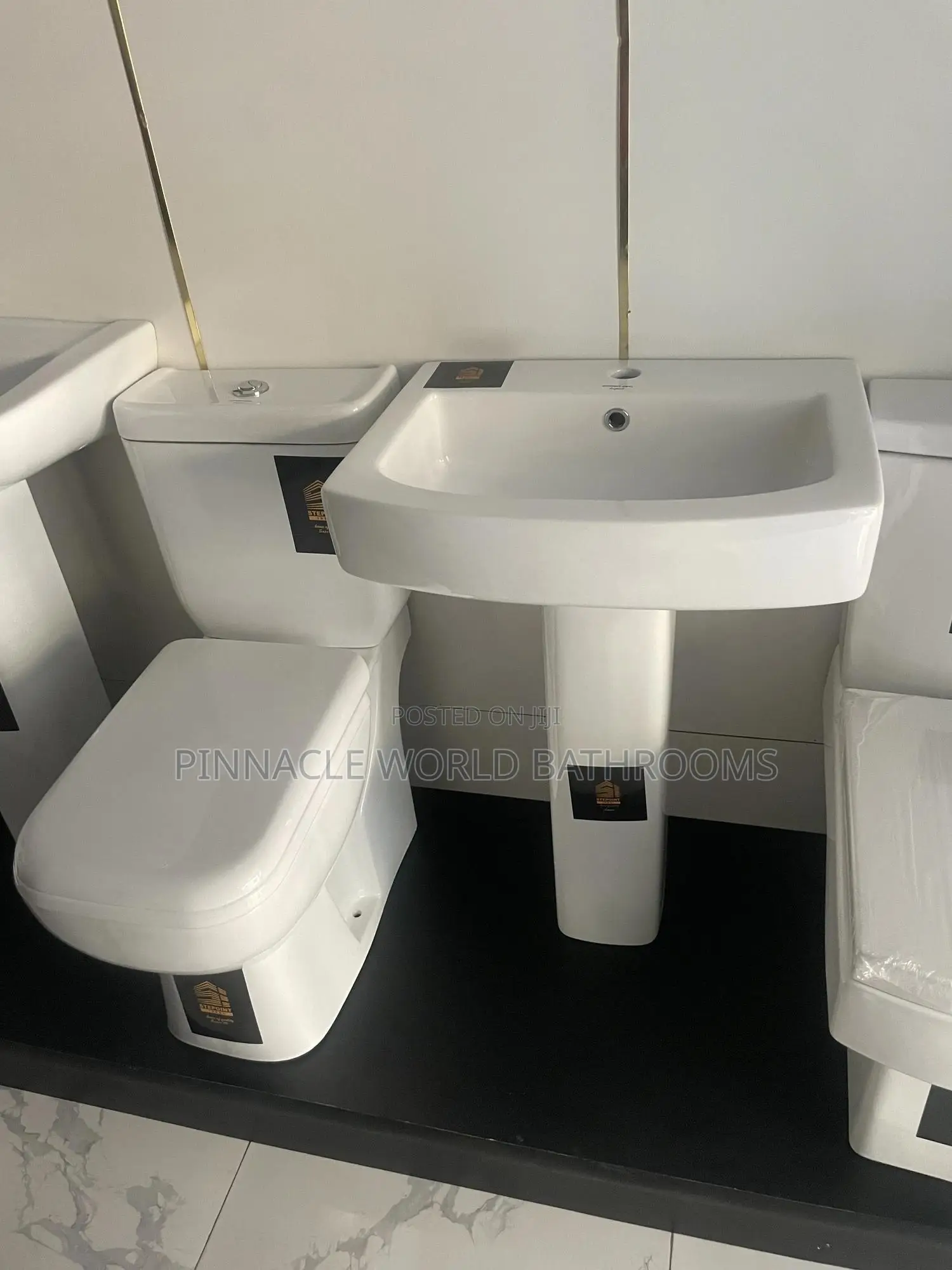 England Water Closet Wc With Basin and Pedestal