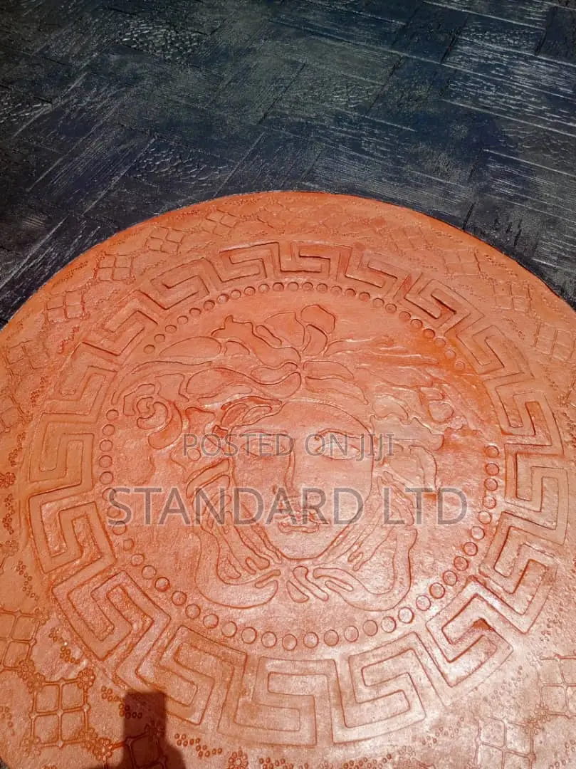 Ṣolid Stamp Concrete Floor