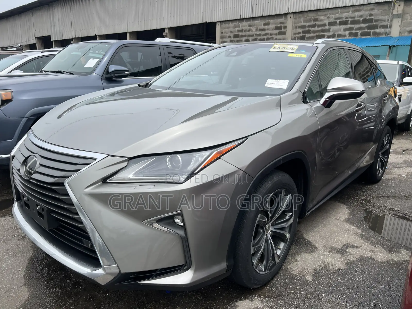Lexus RX 350 AWD 2017 Gold