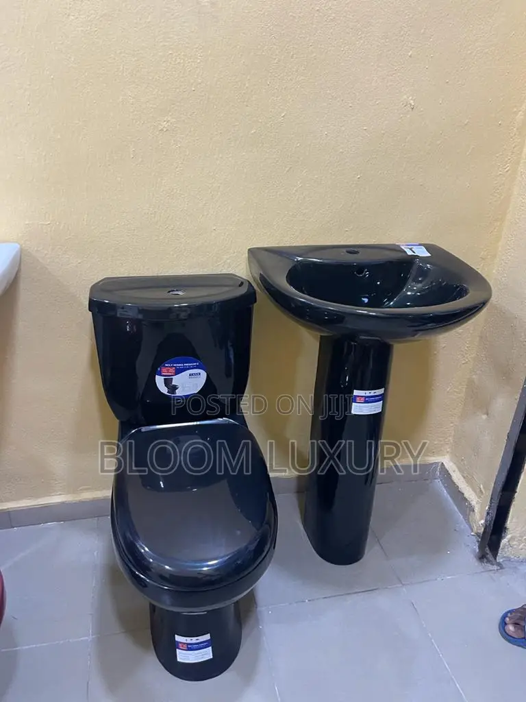 Glossy Water Closet