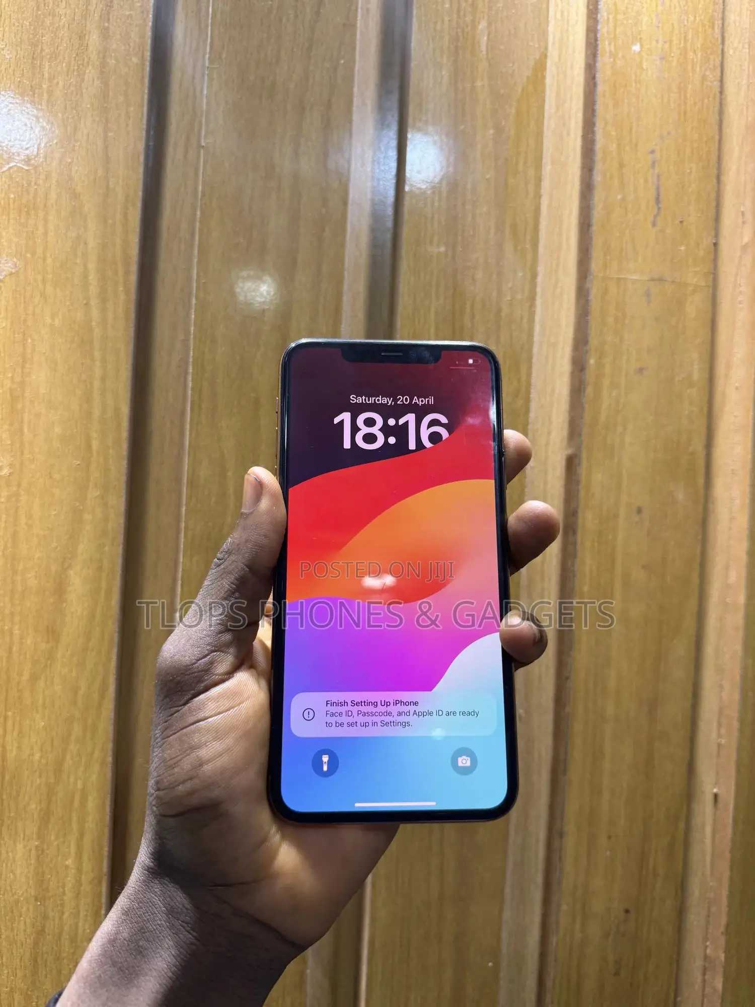 Apple iPhone 11 Pro Max 64 GB Gold
