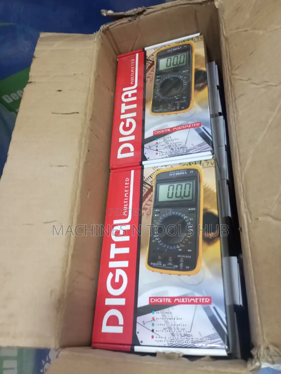 DT9205A Digital Multimeter