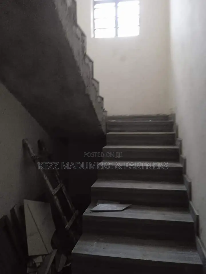 5bdrm Duplex in Rumudara , Port for sale
