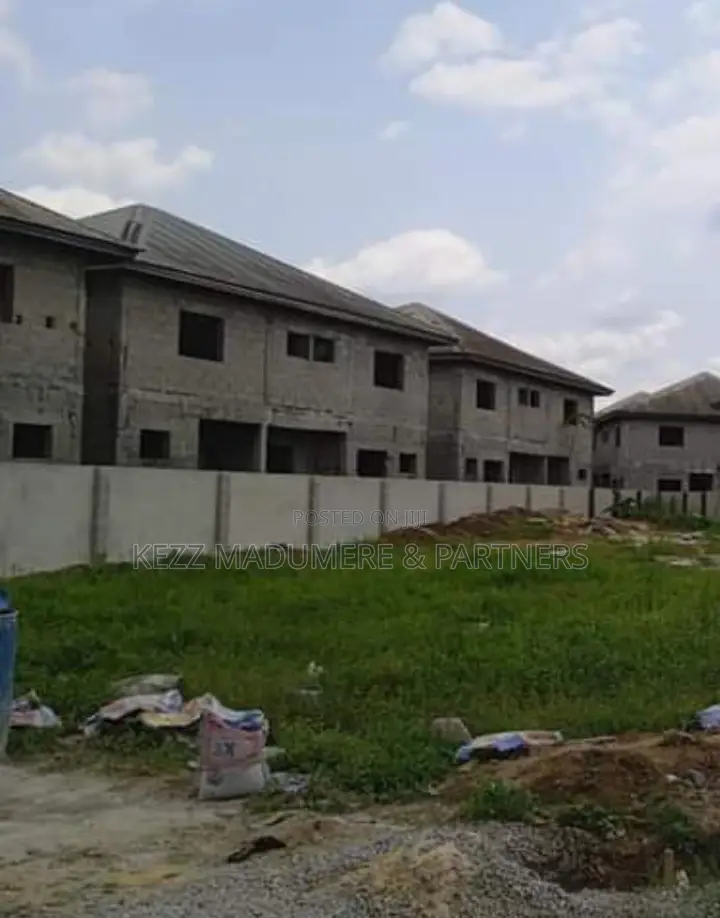 5bdrm Duplex in Rumudara , Port for sale