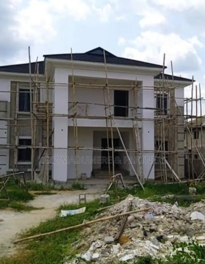 5bdrm Duplex in Rumudara , Port for sale