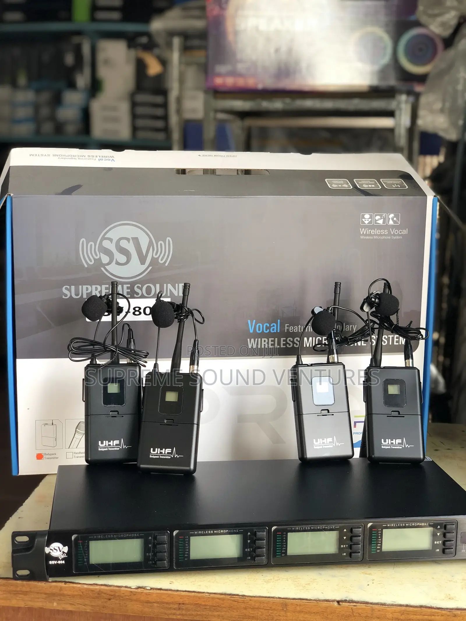 SSV-804 With 4 Lapel Wireless Microphone