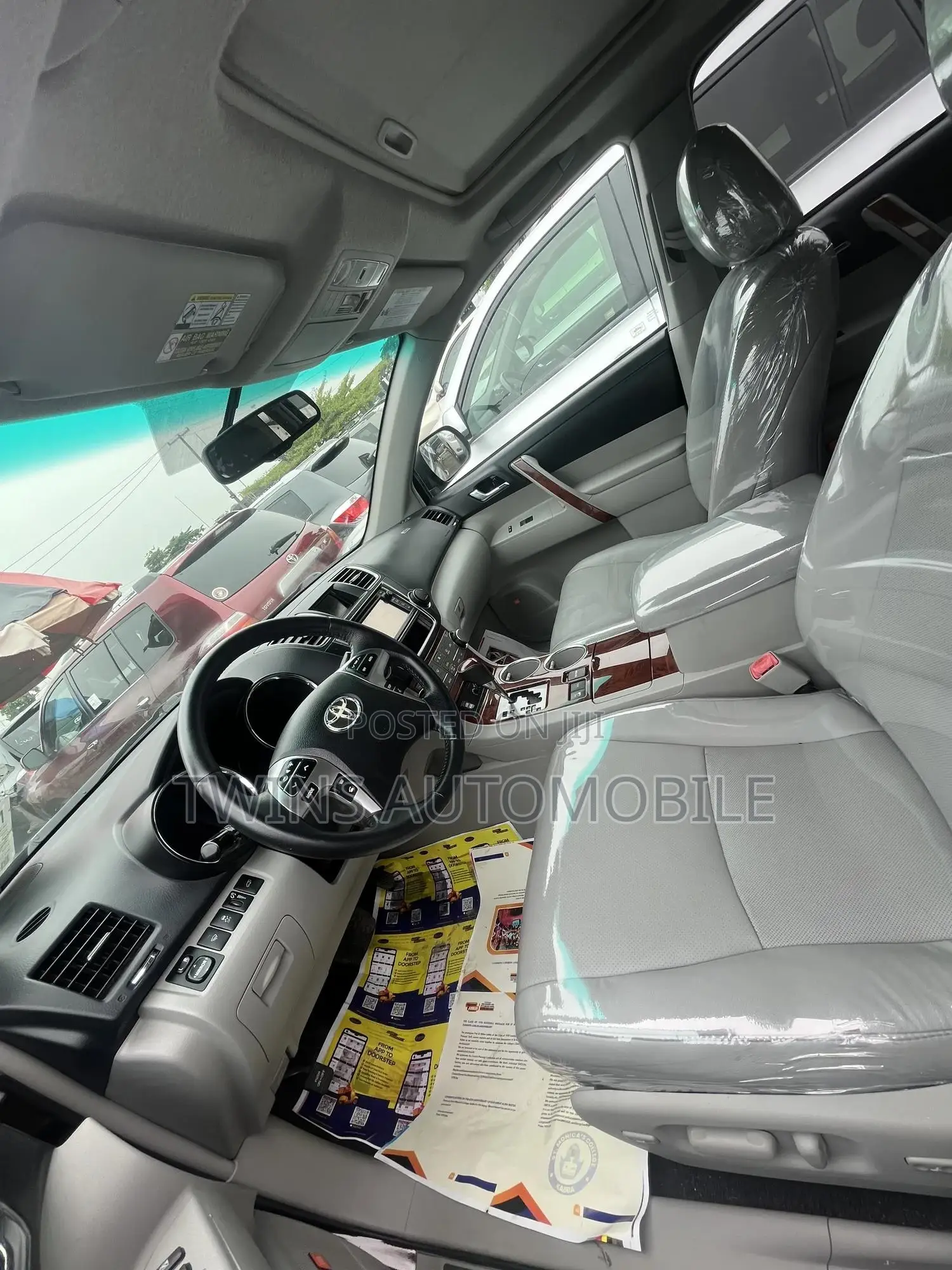 Toyota Highlander Limited 3.5l 4WD 2013 Red