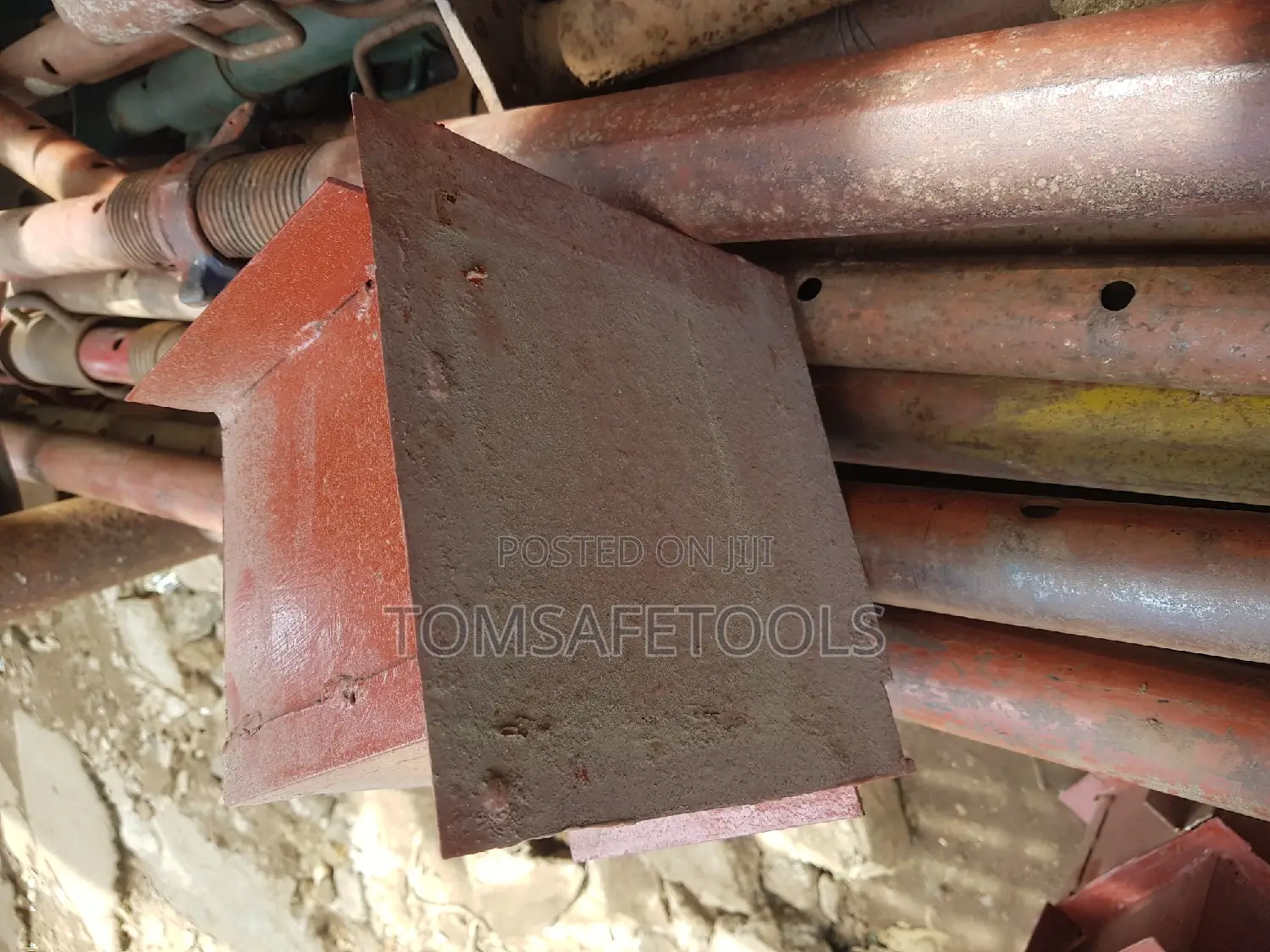 Local Cube Mould