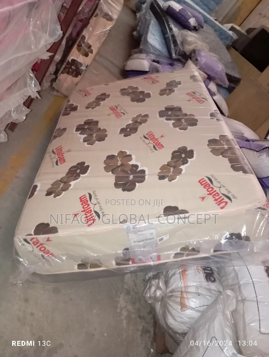 Brand New Vita Shine Mattress 6by4by10