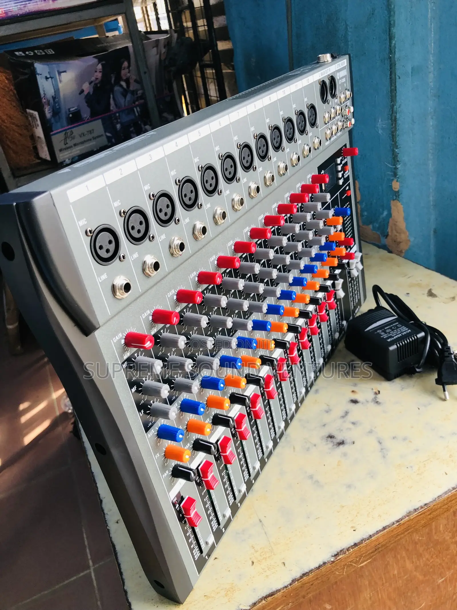 16channels Mixing Console