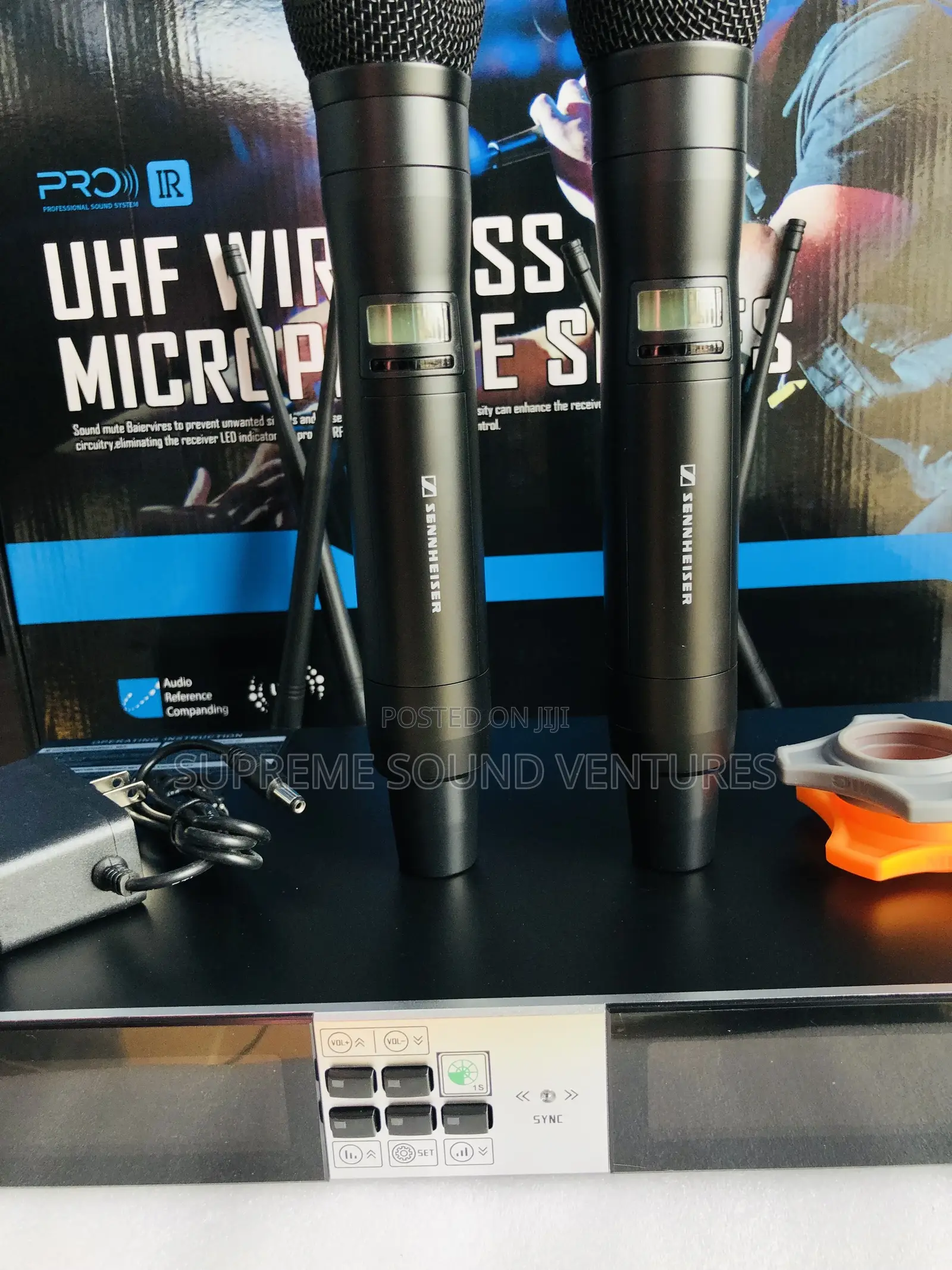 SH-9300 Wireless Microphone