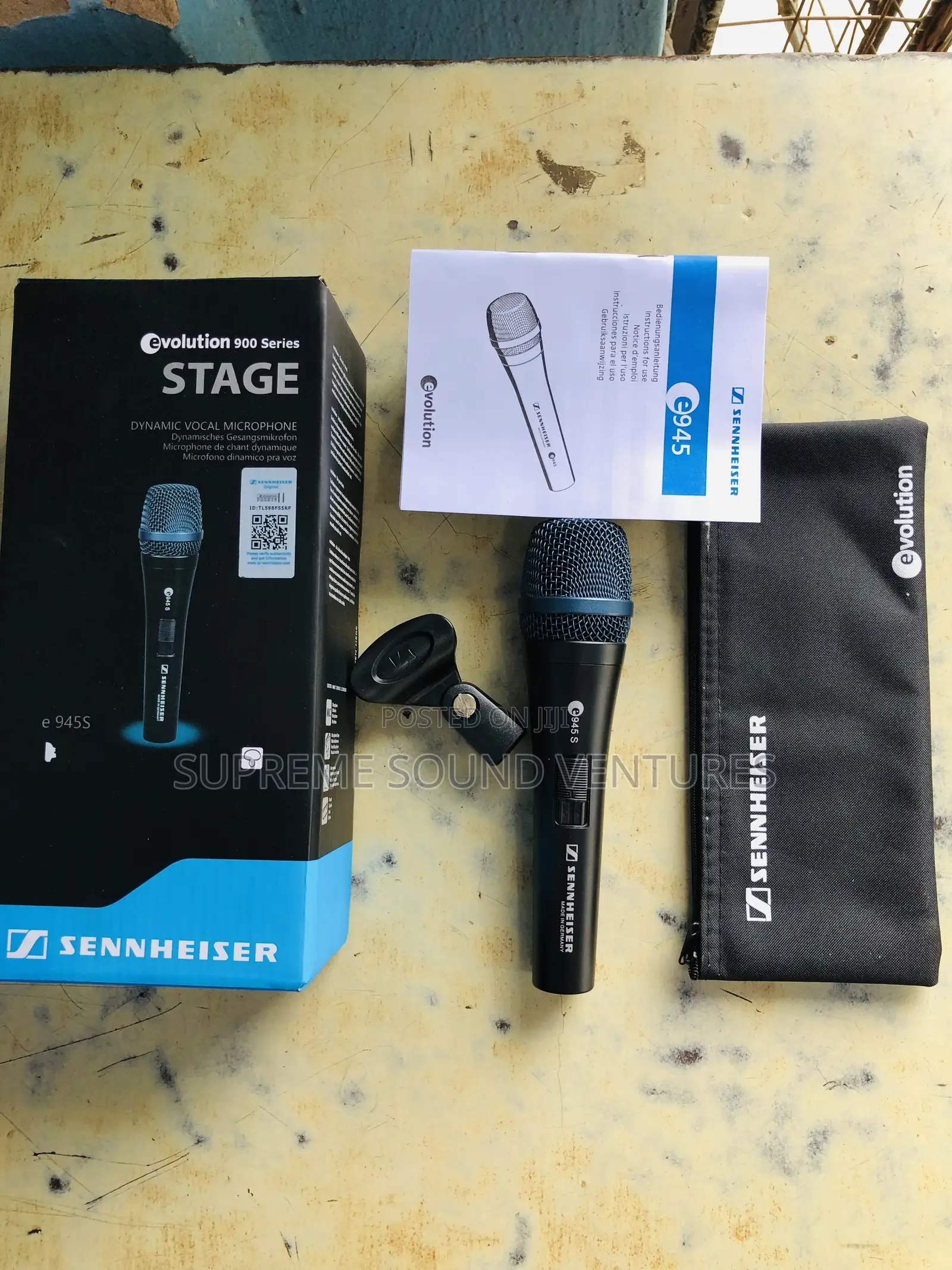 Evolution-900 Series Cord Microphone