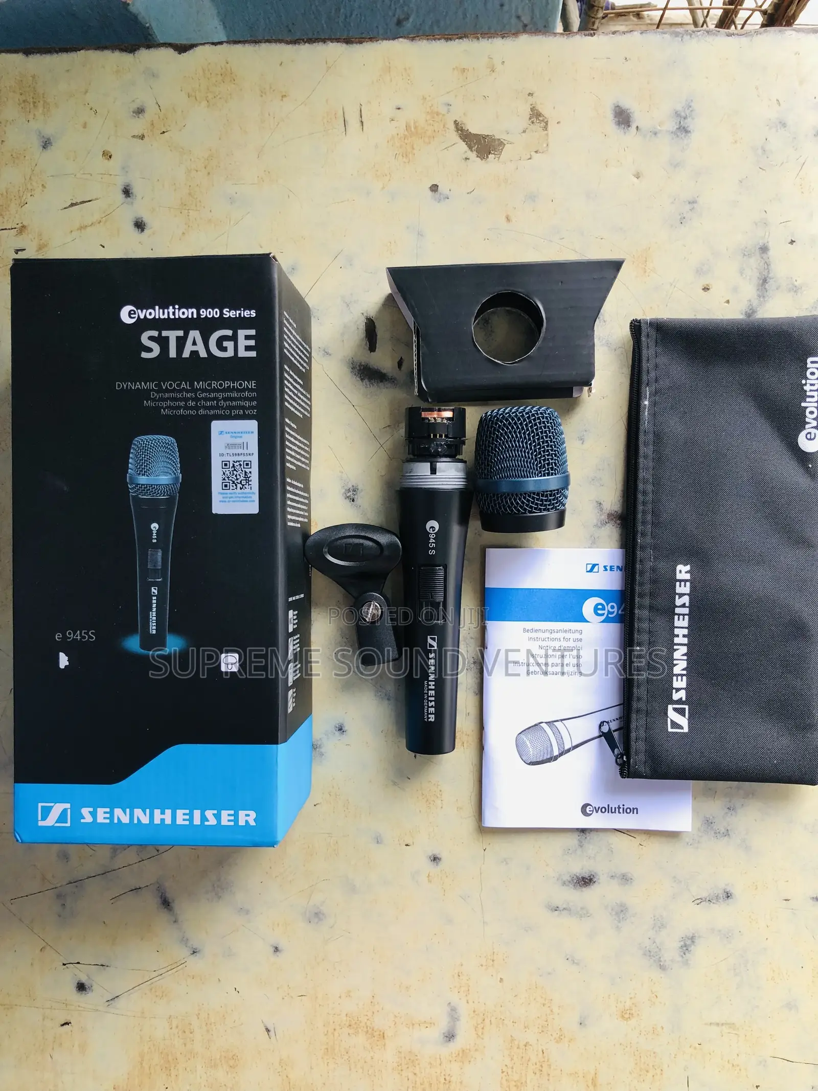 Evolution-900 Series Cord Microphone