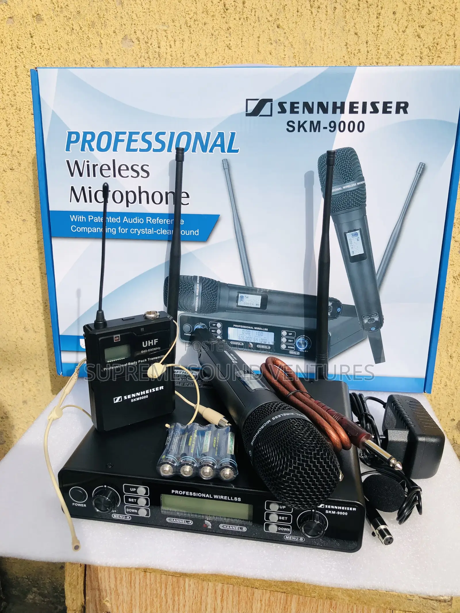 SKM9000 3 in 1 Wireless Microphone