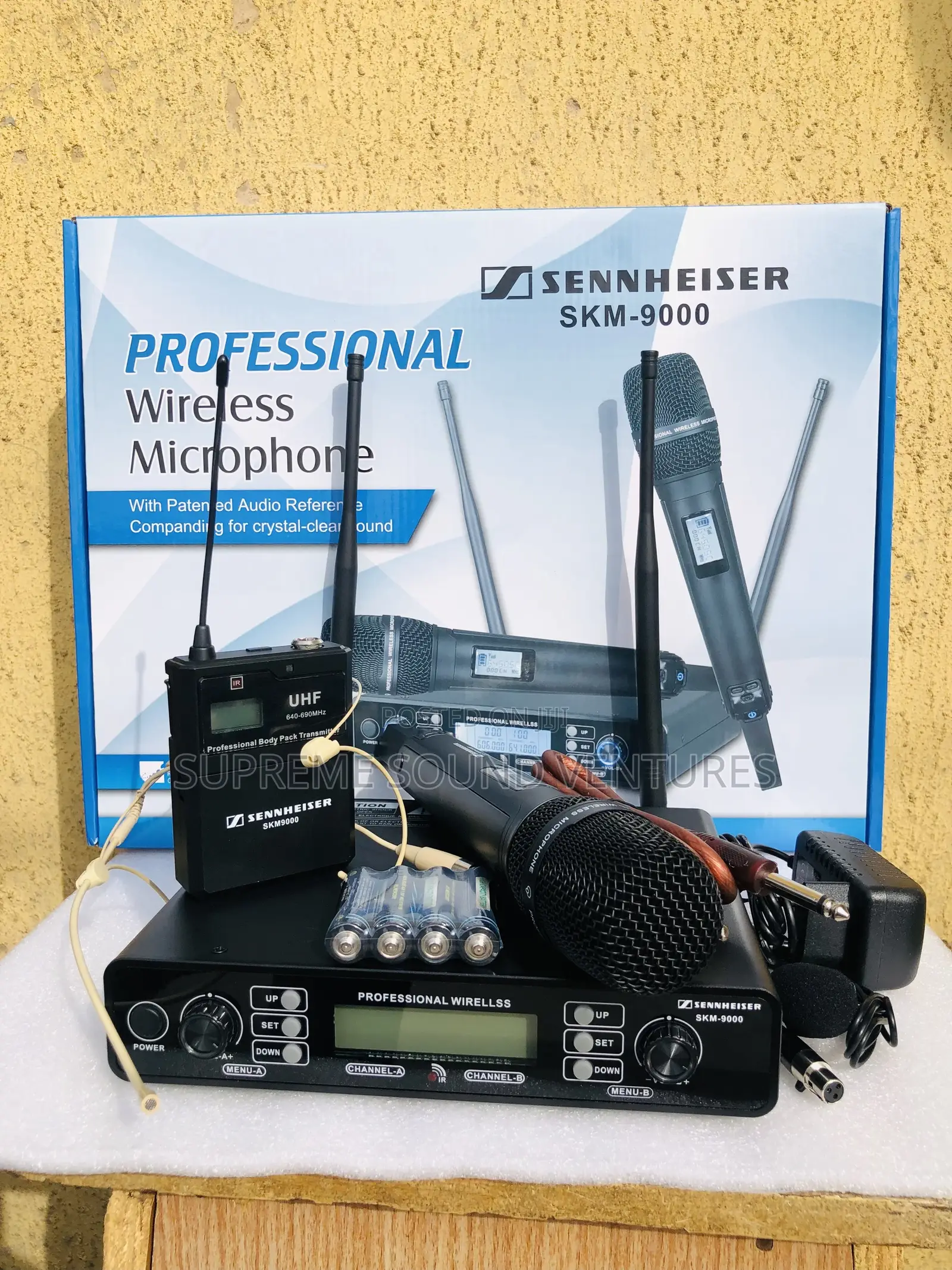 SKM9000 3 in 1 Wireless Microphone