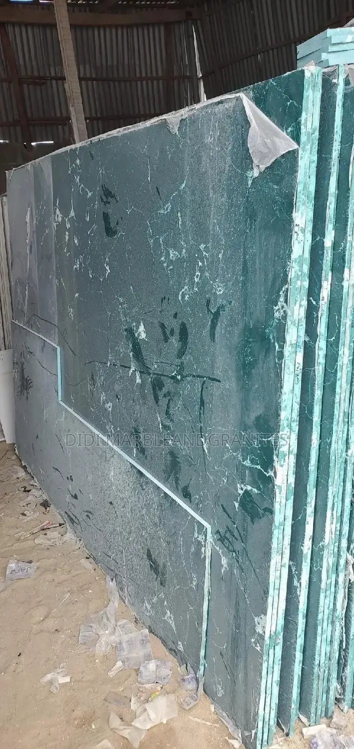 Green Quartz for Kitchen and Dinning Table.