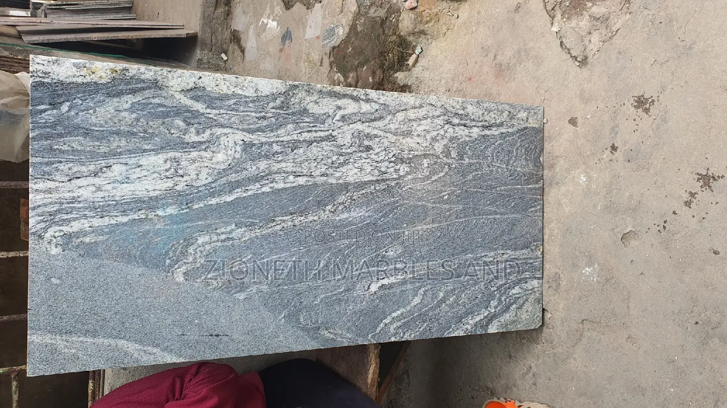Nigerian Granite 120x60 1cm Floor Tiles