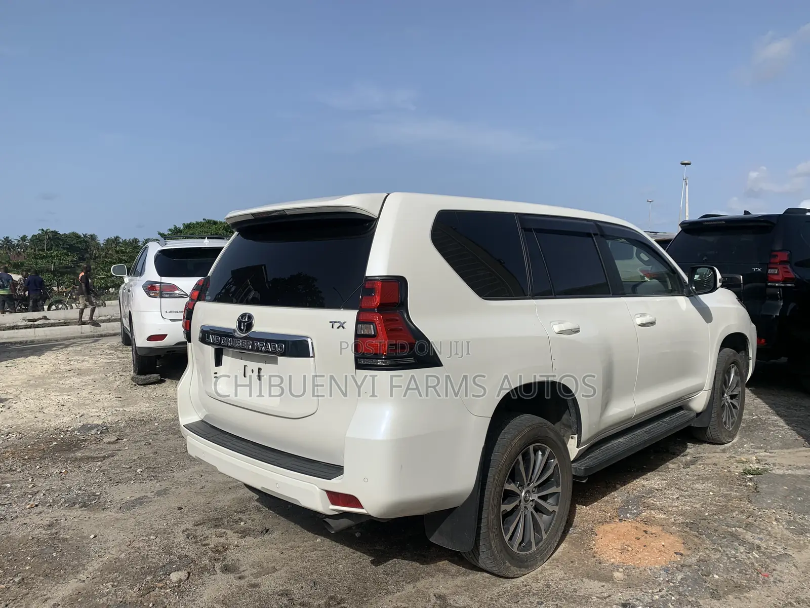 Toyota Land Cruiser Prado 2022 White