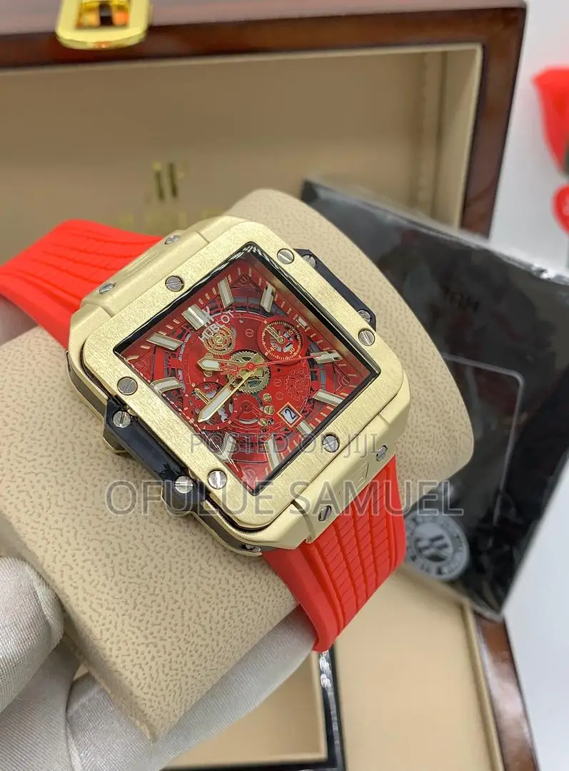 Hublot Rubber Strap Wristwatch