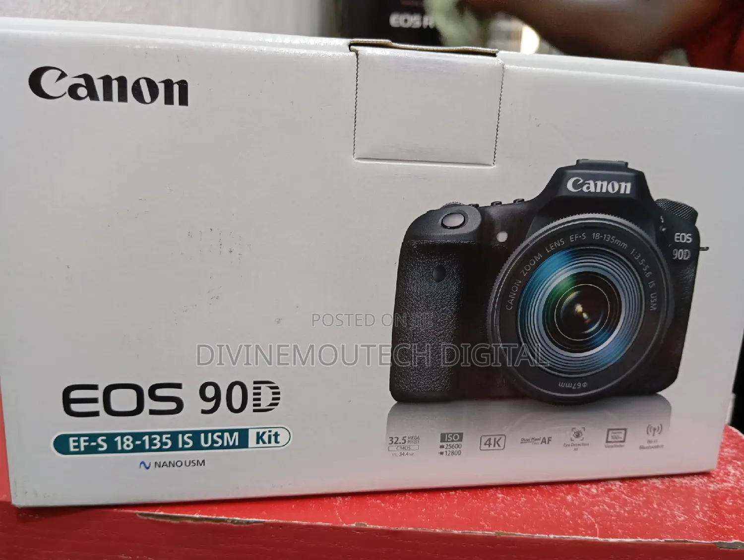 Canon 90d With 18-135 Lens Features in High Speed Shooting