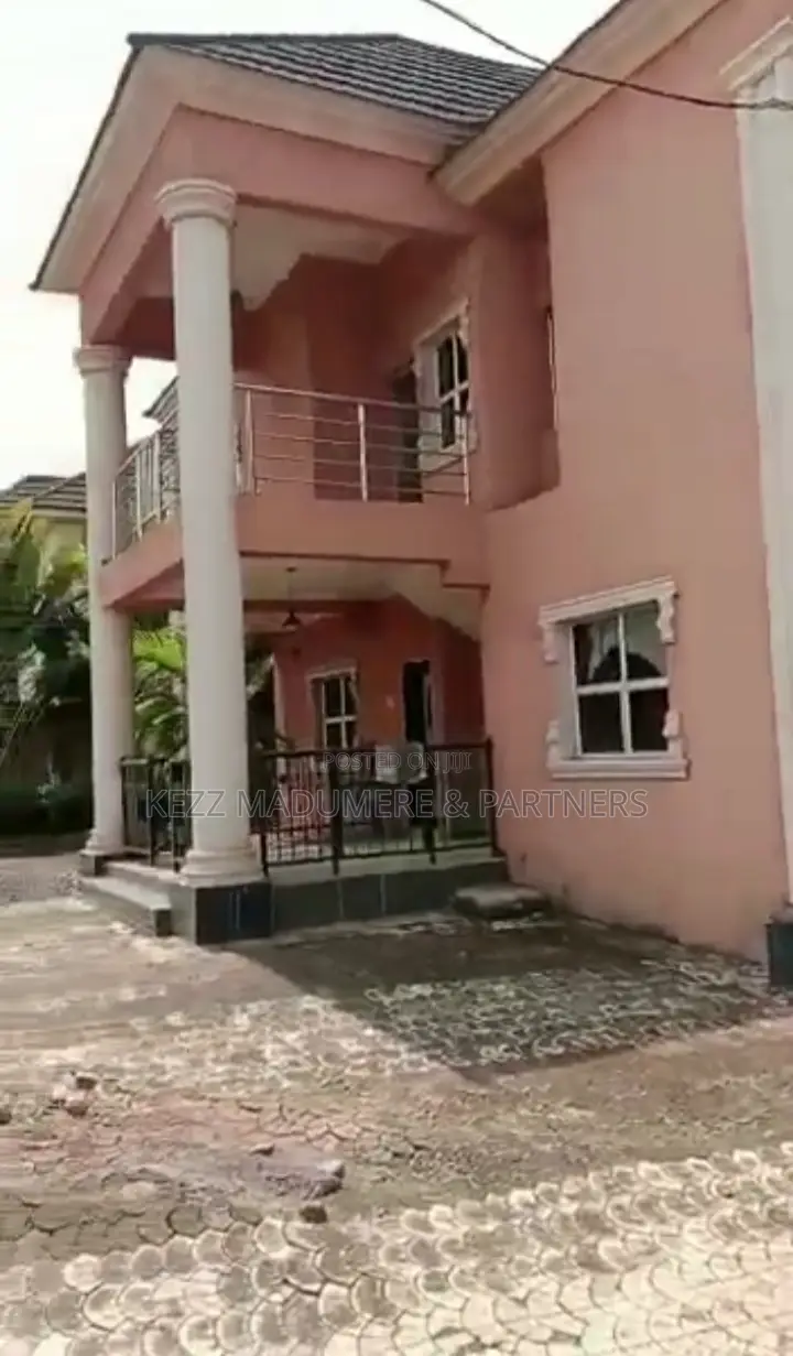 7bdrm Duplex in Trade Fare , Golf for sale