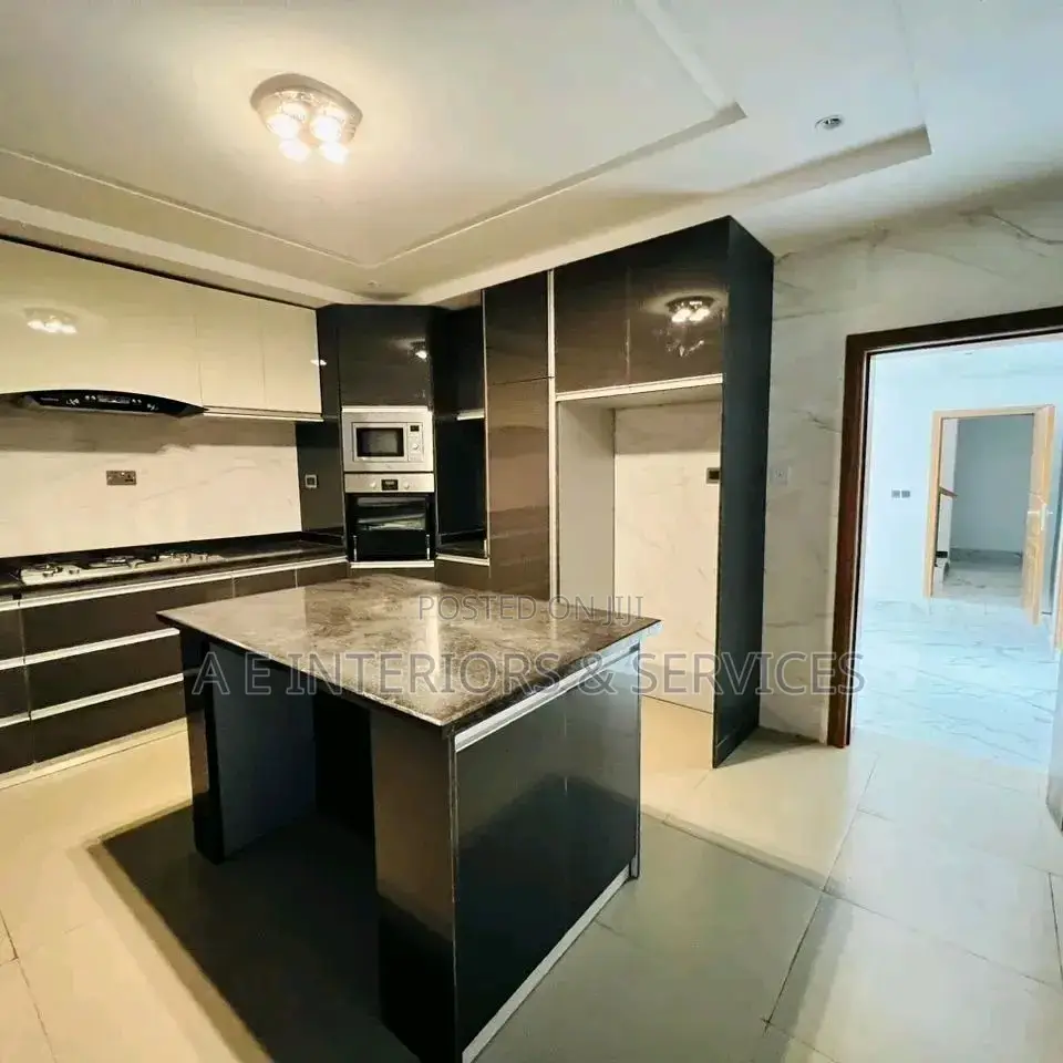 Kitchen Designs and Wardrobe Woodworks