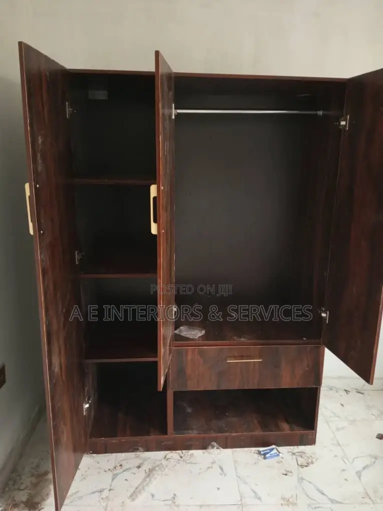 Kitchen Designs and Wardrobe Woodworks