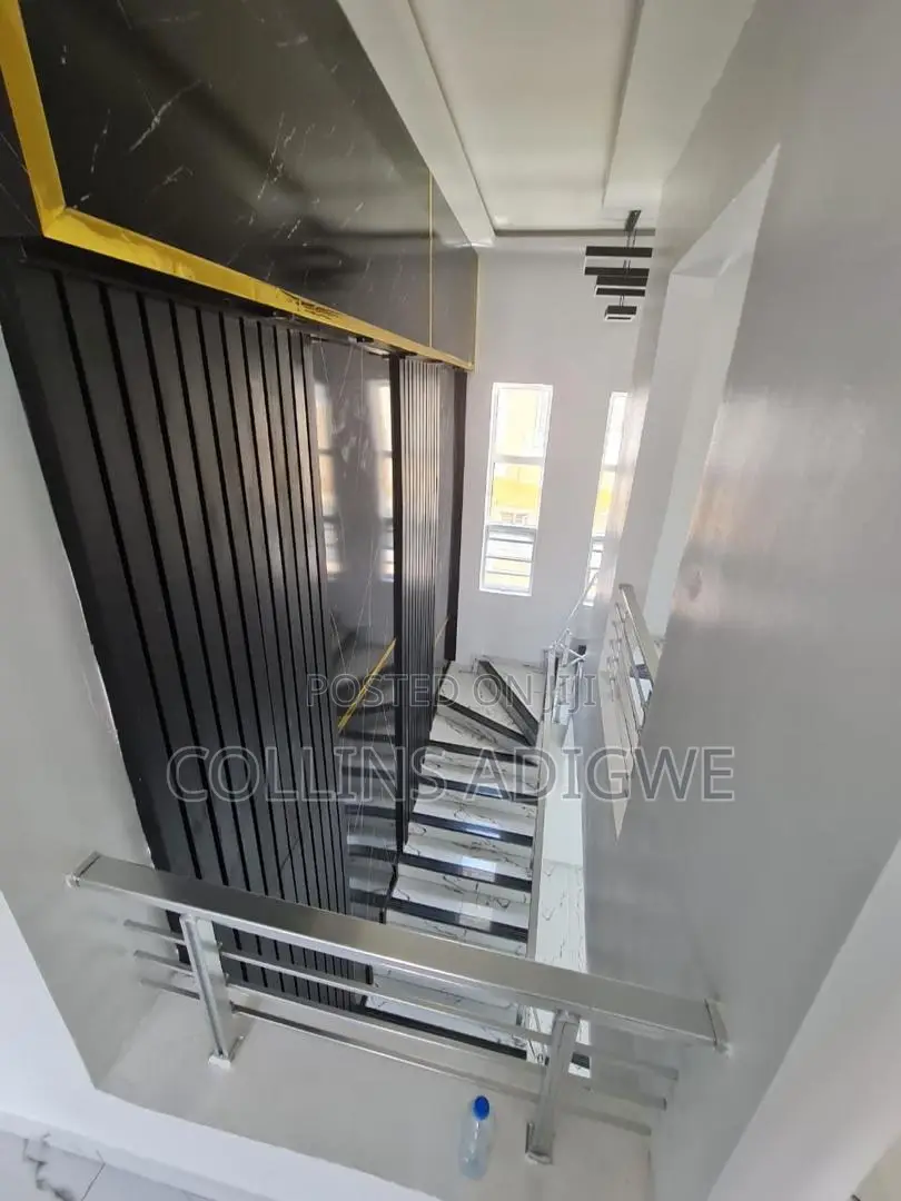 4bdrm Duplex in Lekki County Ikota for sale