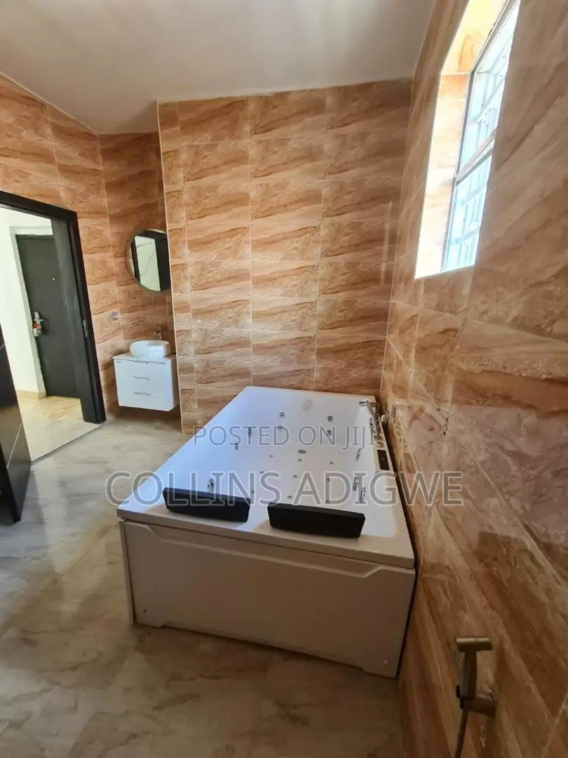 4bdrm Duplex in Lekki County Ikota for sale