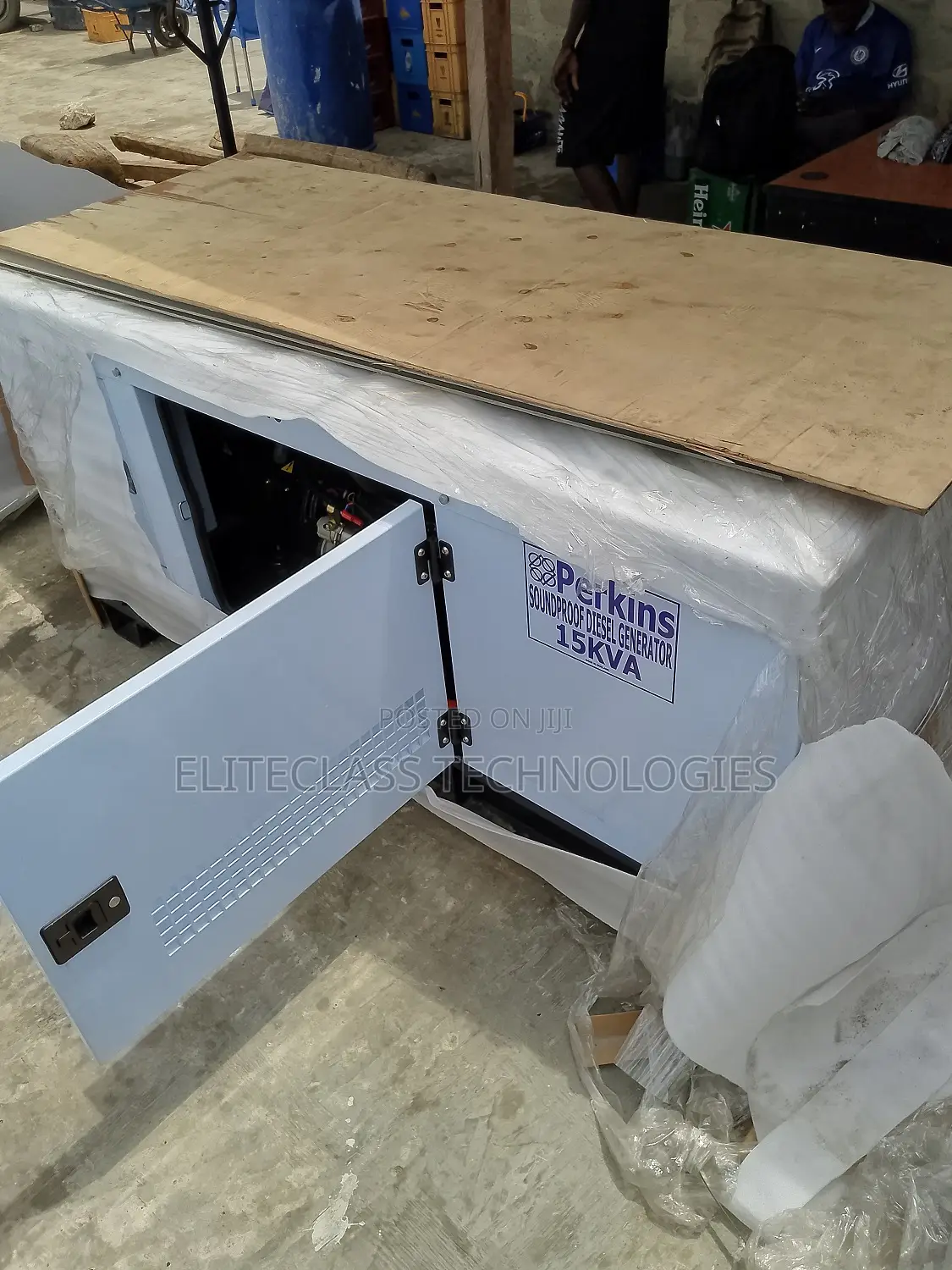15 Kva PERKINS Powered Diesel Generator.