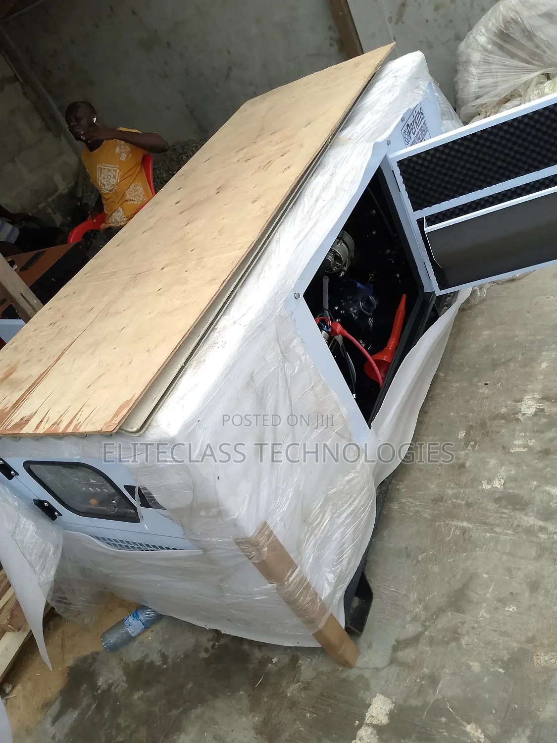 Soundproof 15KVA Perkins Diesel Generator.