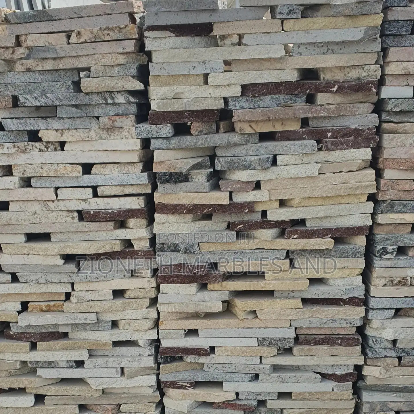 Broken Marble Chips/Palladiana