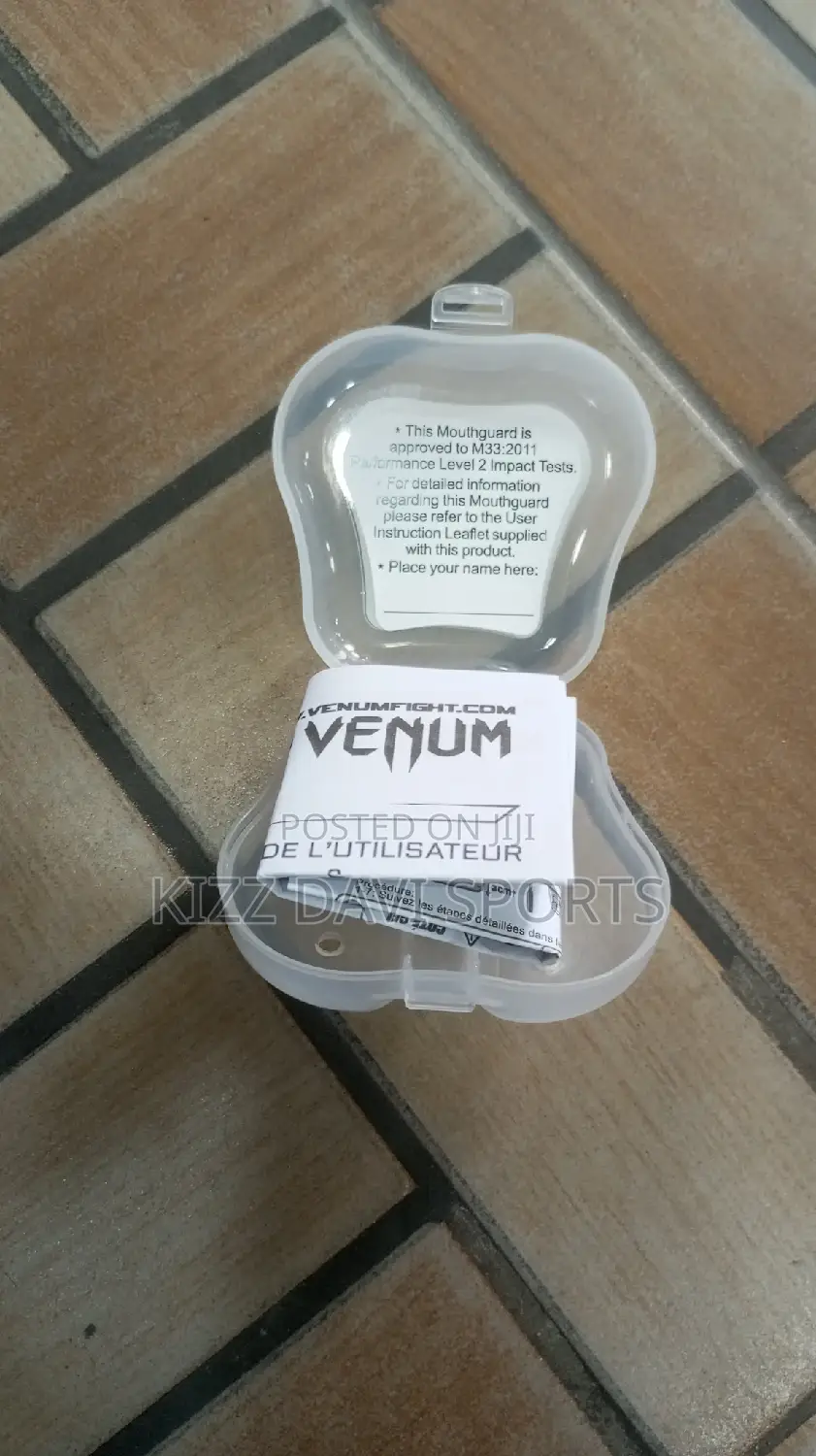Original Boxing Teeth Guard Venum