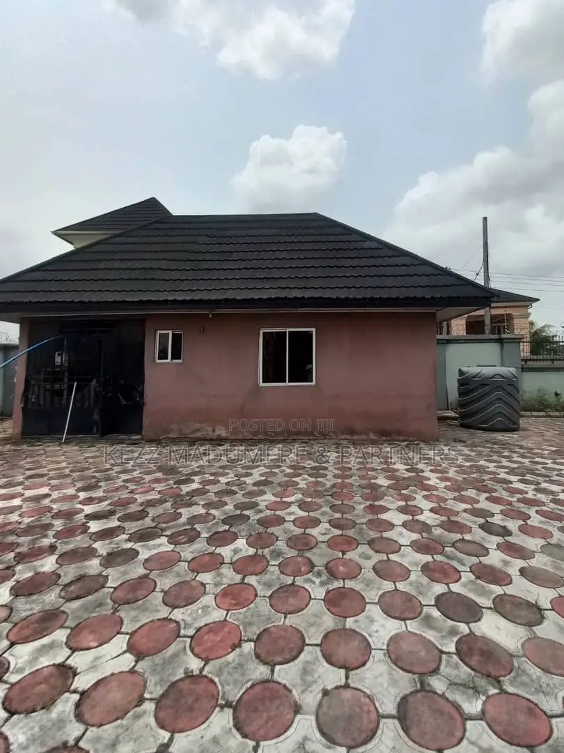 6bdrm Duplex in Eliozu , Port for sale