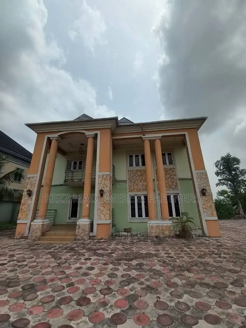 6bdrm Duplex in Eliozu , Port for sale