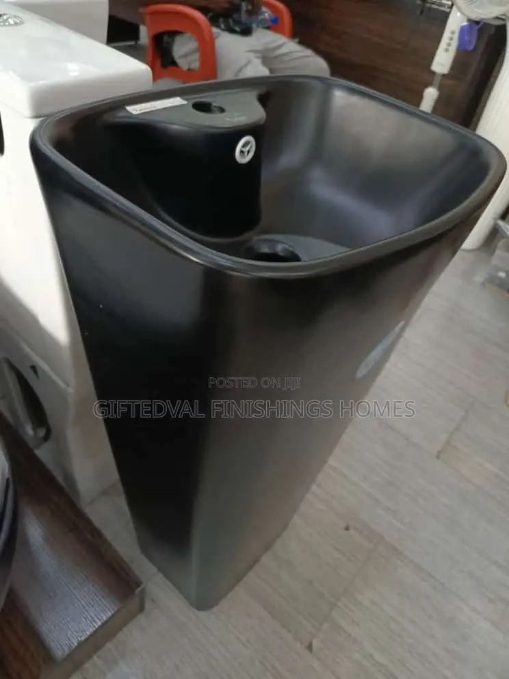Standing Wash Hand Basin