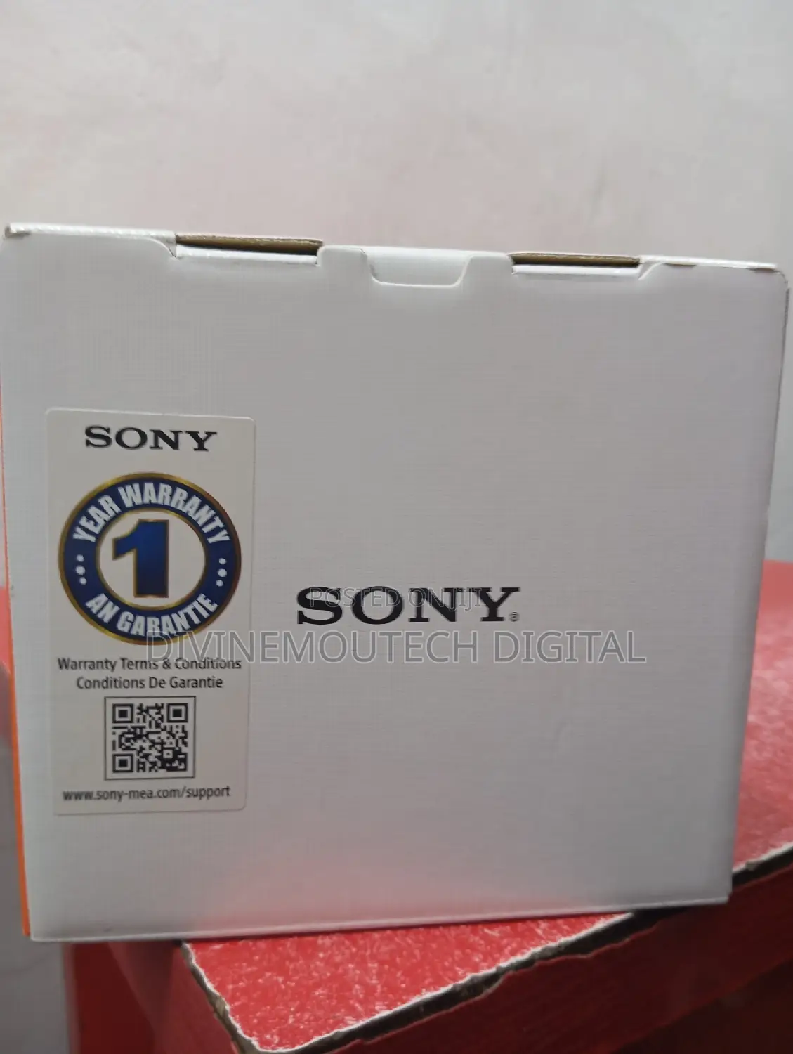 Zv-E10 Sony Camera Design for Vloggers