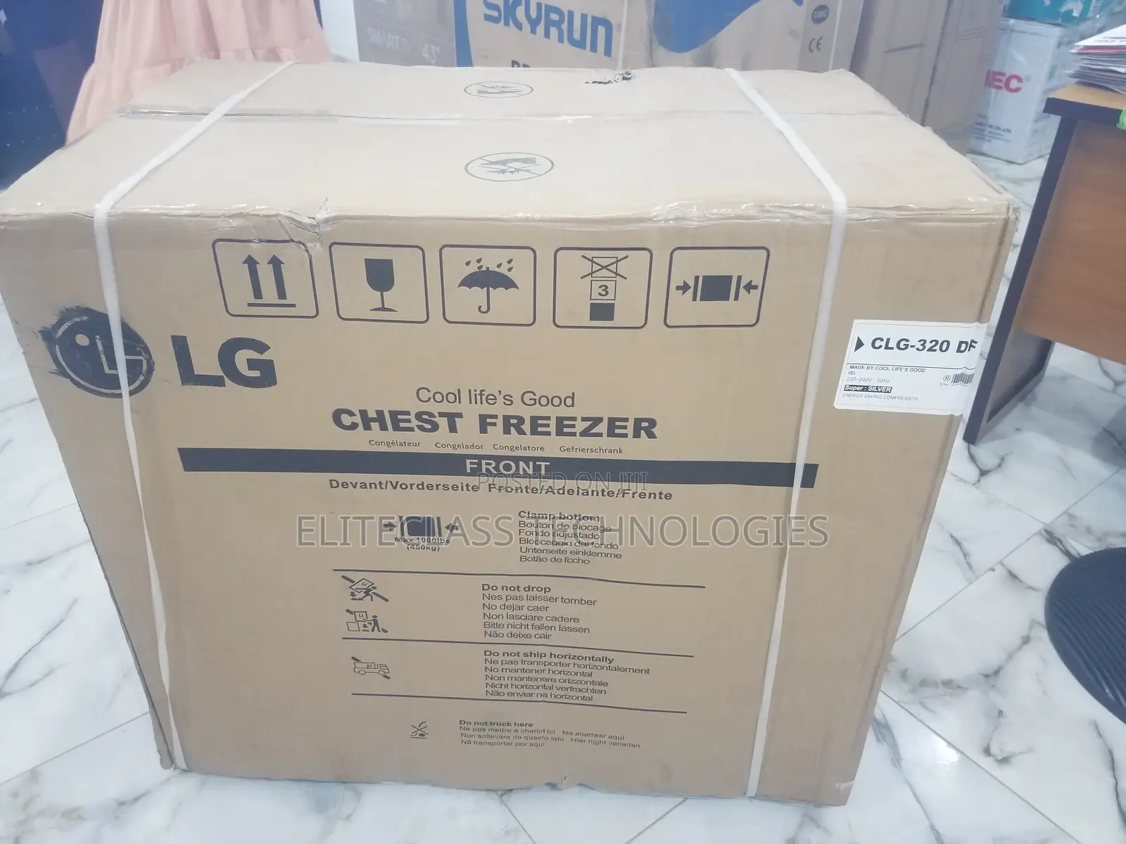 Brand-New 300L Chest Frezer(Clg320).