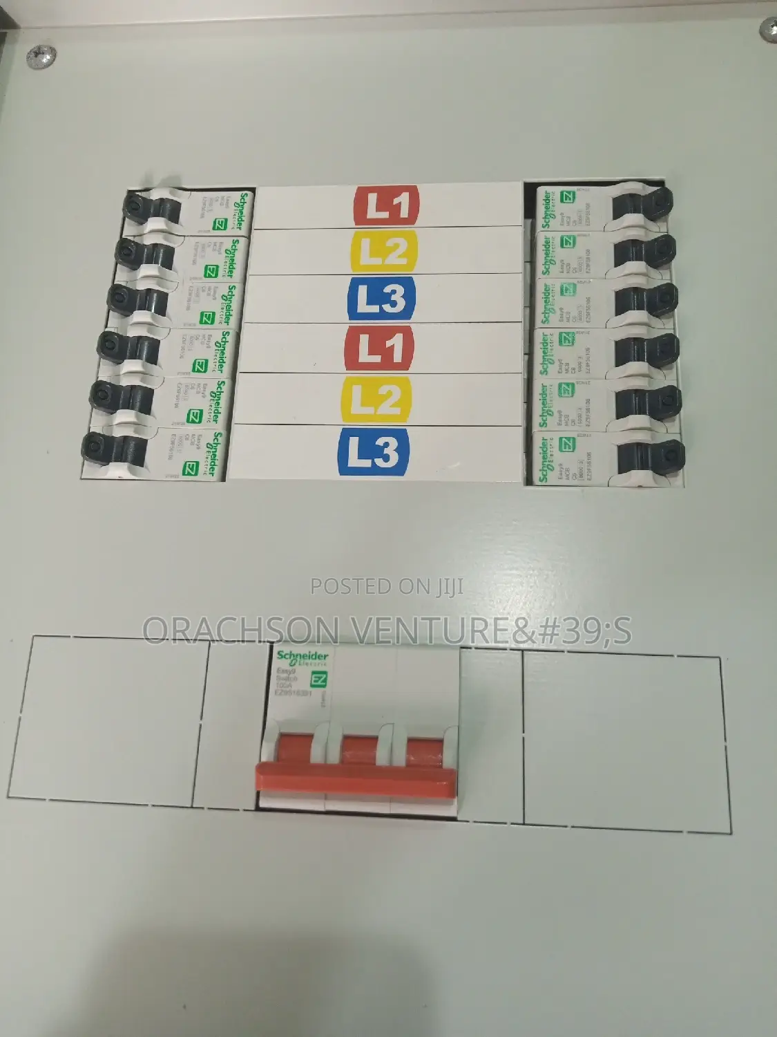 Eazy9 Distribution Board D4 Schneider Electric