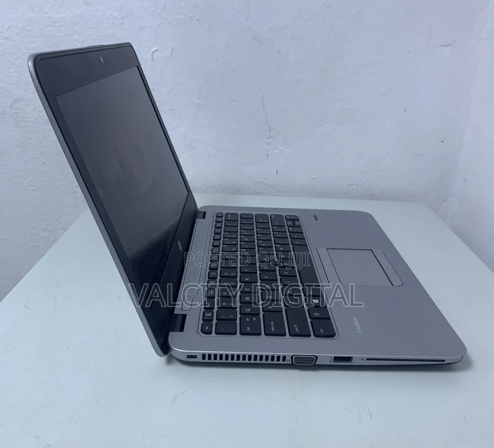 Laptop HP EliteBook 820 G4 16GB Intel Core I7 SSD 256GB