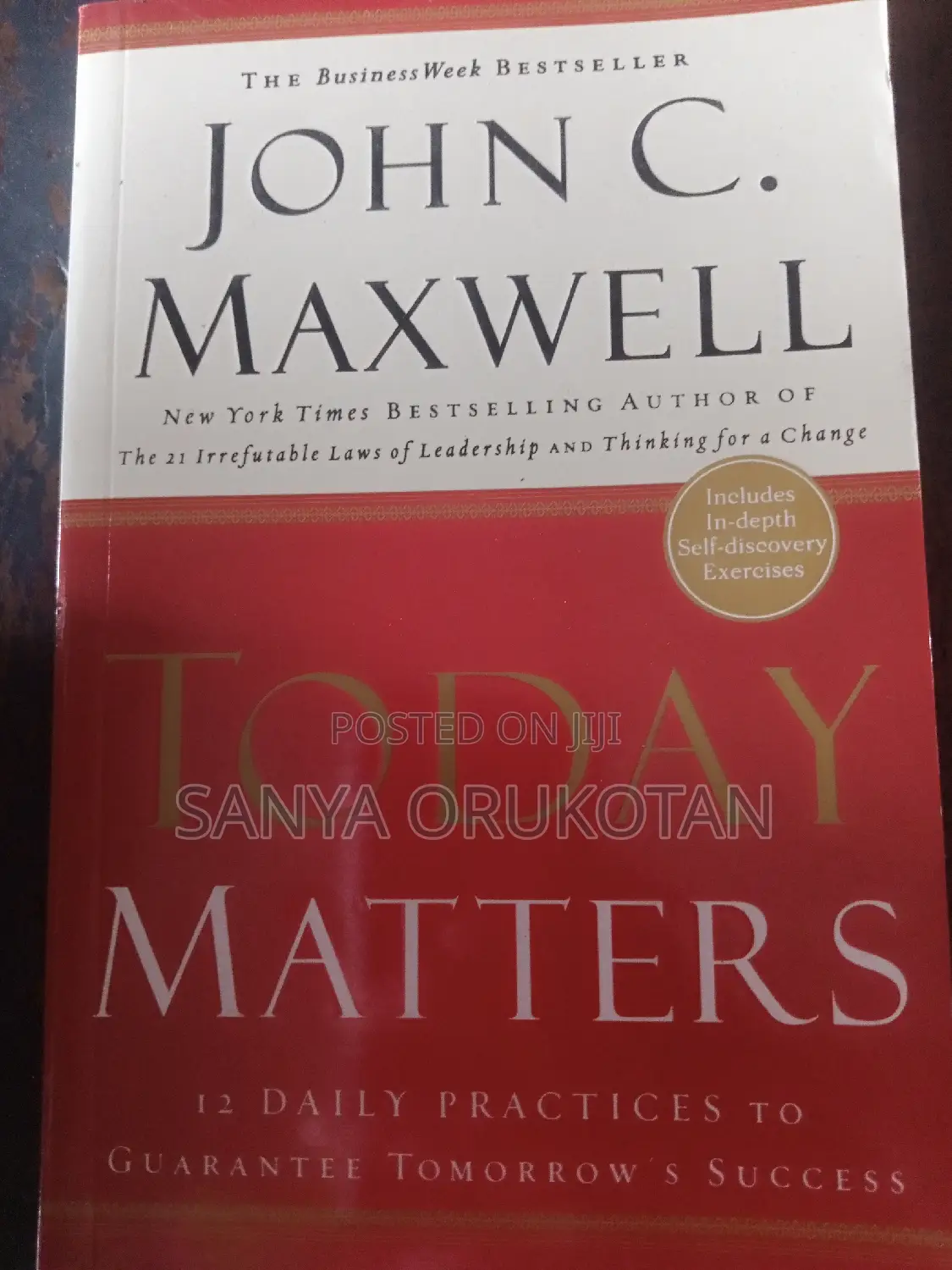 John Maxwell Books on Leadership
