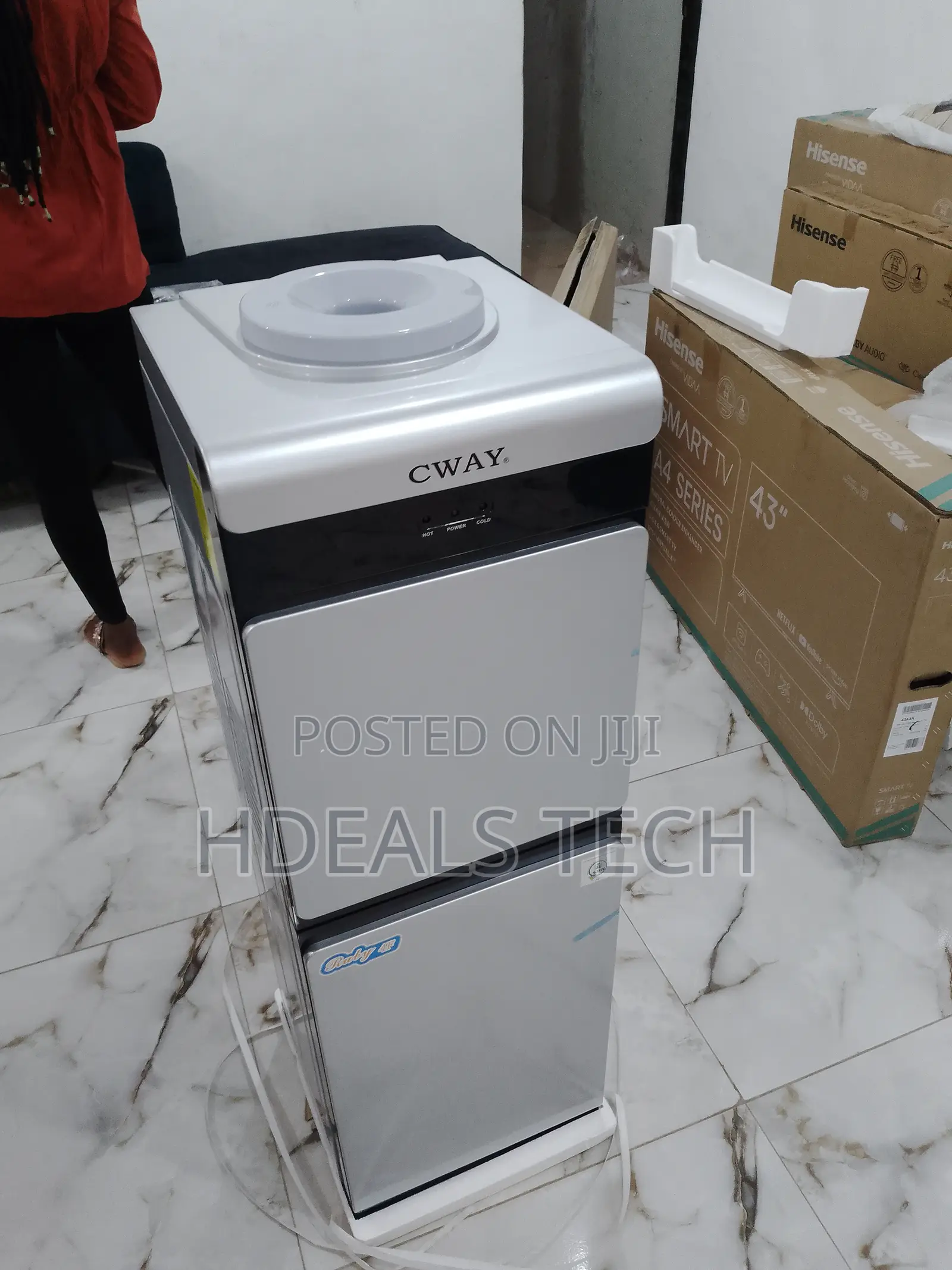 Cway Water Dispenser With Refridgerator.