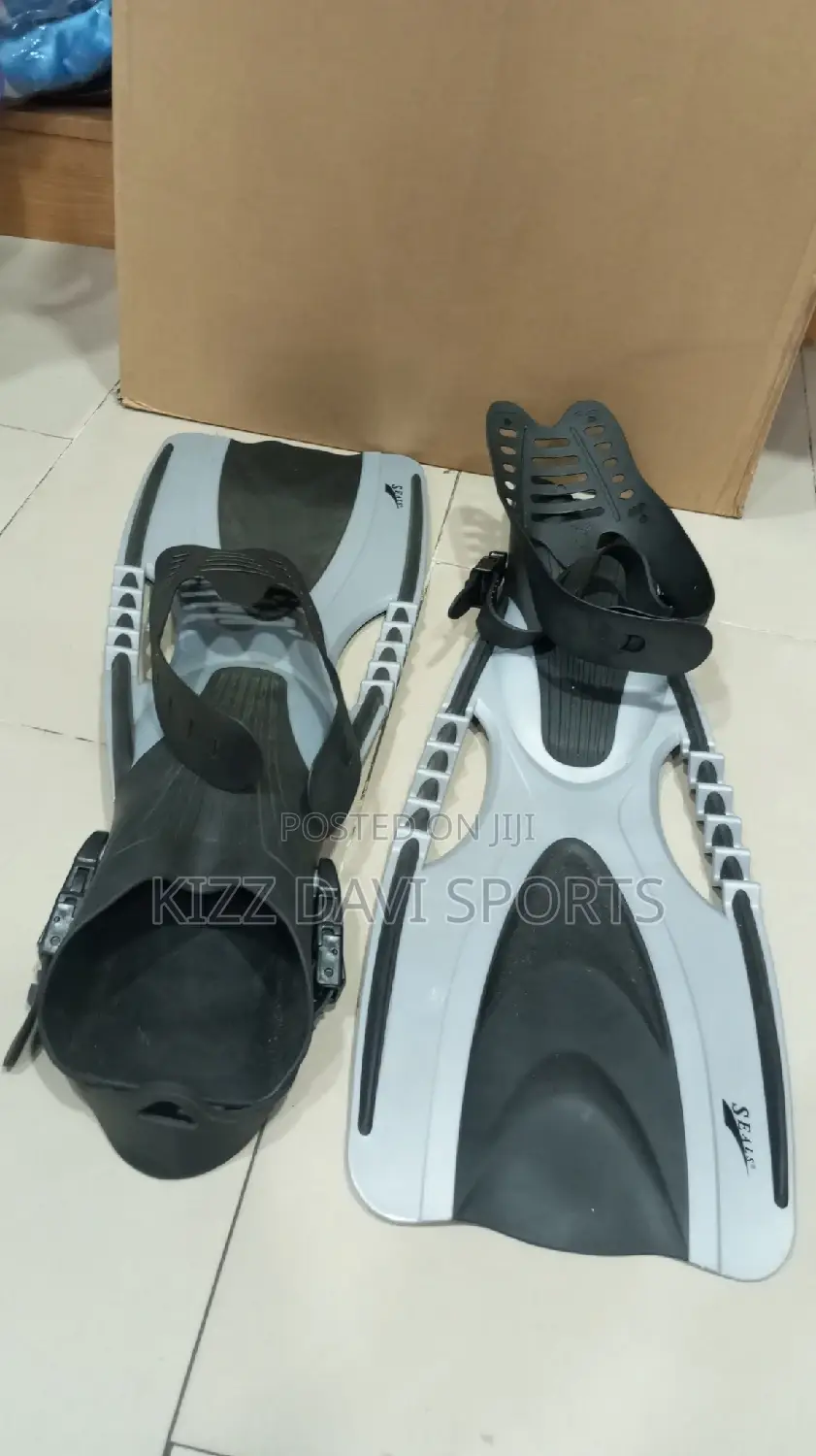 Swimming Flippers Seals Original Medium Large Extra Large